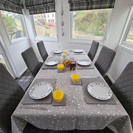 North Lea Charming In Stunning